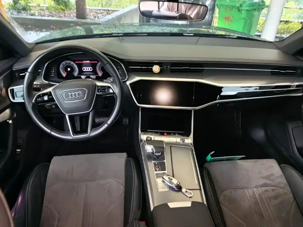 Audi A6L — миниатюра 10