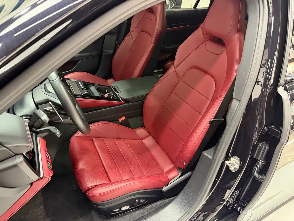 Porsche Panamera — миниатюра 8