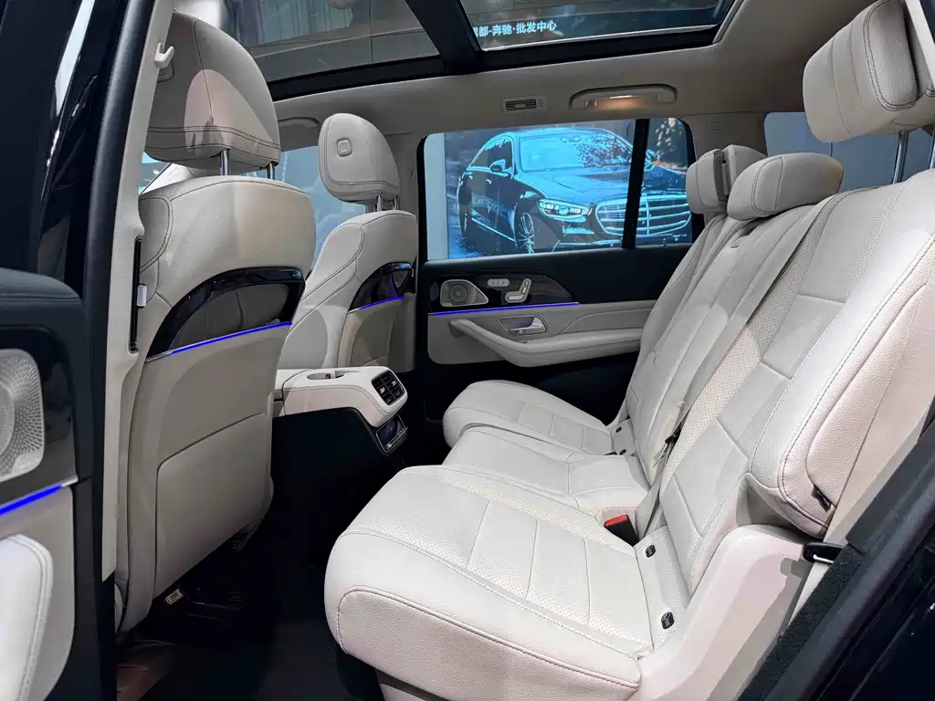 Mercedes-Benz GLS — миниатюра 6