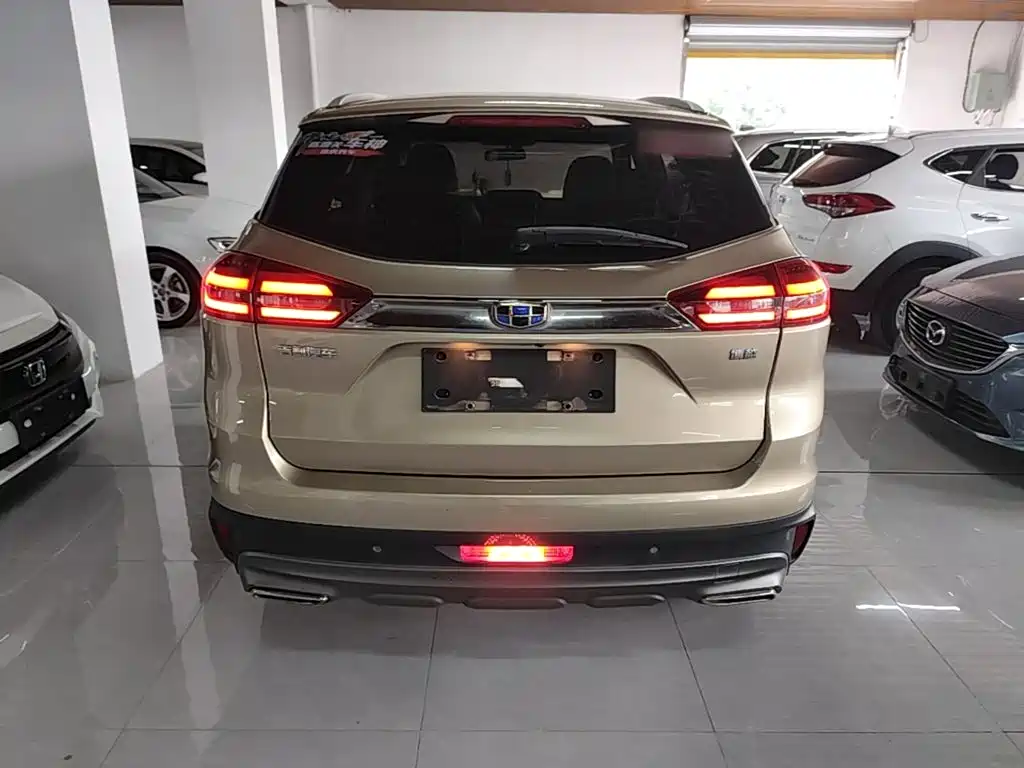 Geely Boyue — миниатюра 6