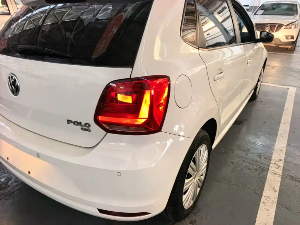 Volkswagen Polo — миниатюра 8