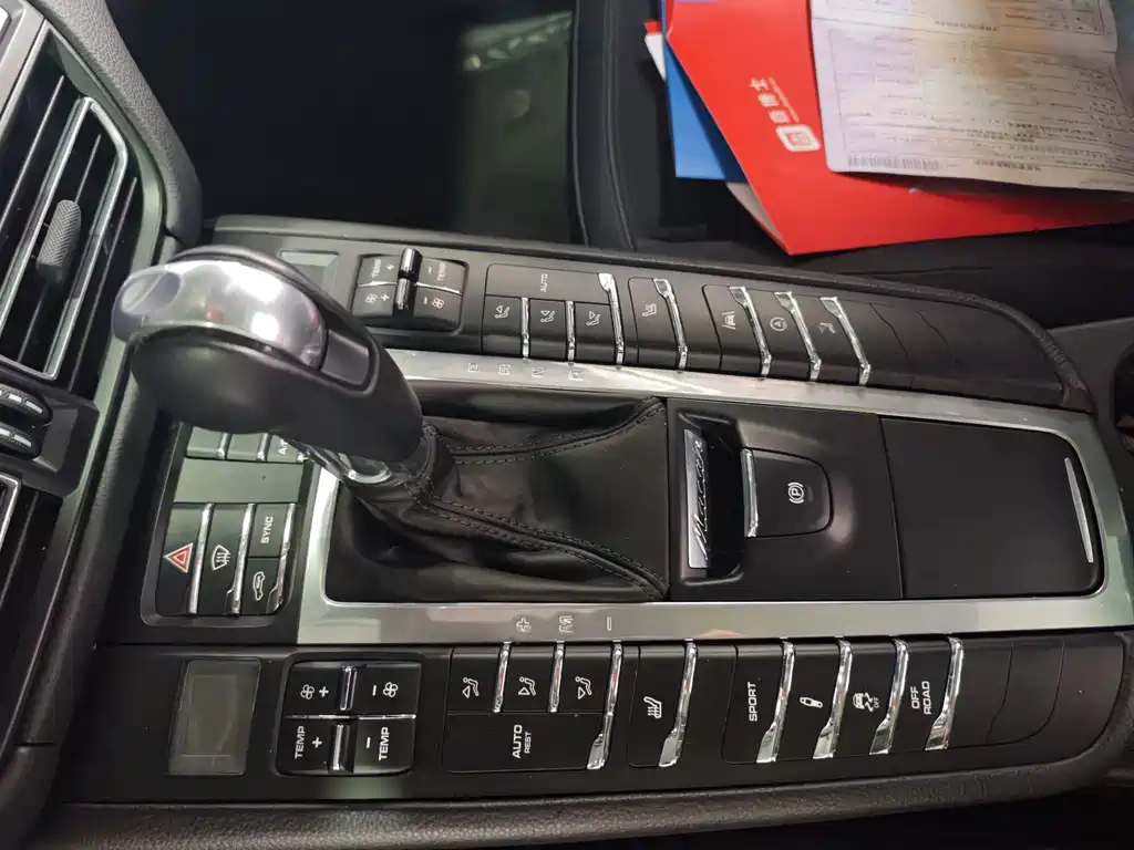 Porsche Macan 2018 Macan 2.0T