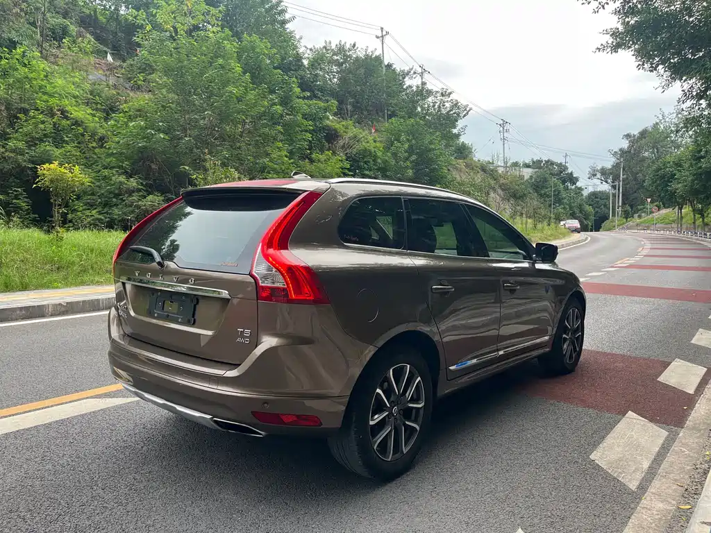 Volvo XC60 — миниатюра 28
