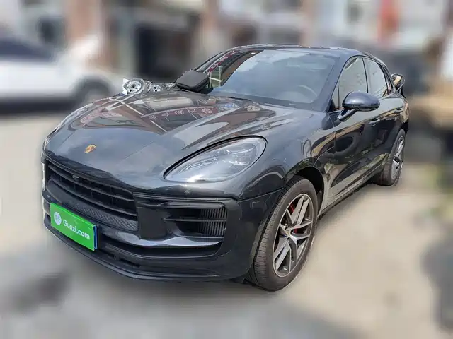 PORSCHE MACAN 2022