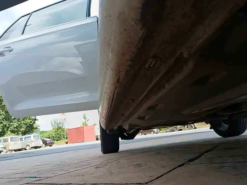 Volkswagen Santana — миниатюра 21