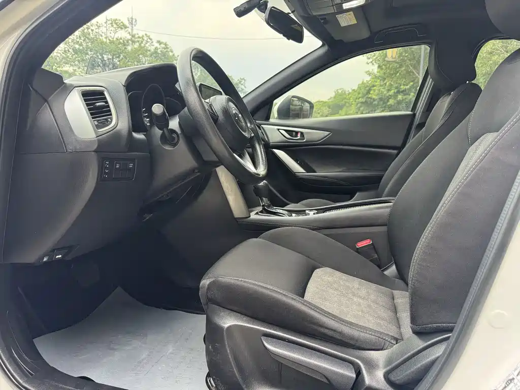 Mazda CX-4 — миниатюра 9