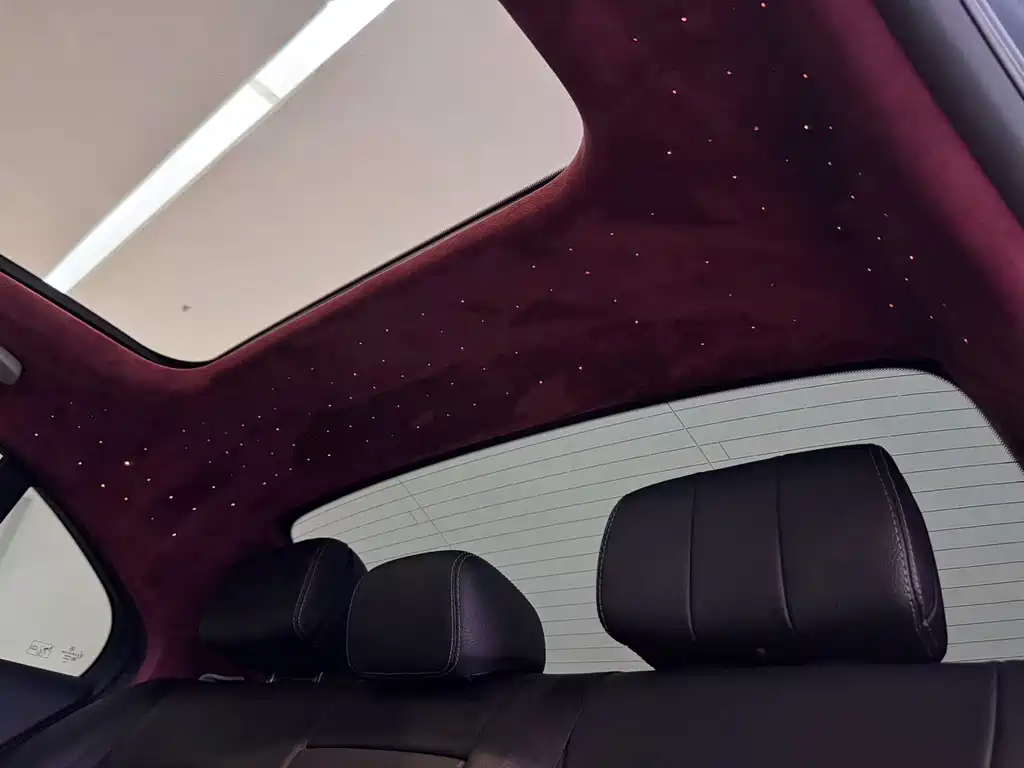 Mercedes-Benz C-Class — миниатюра 18