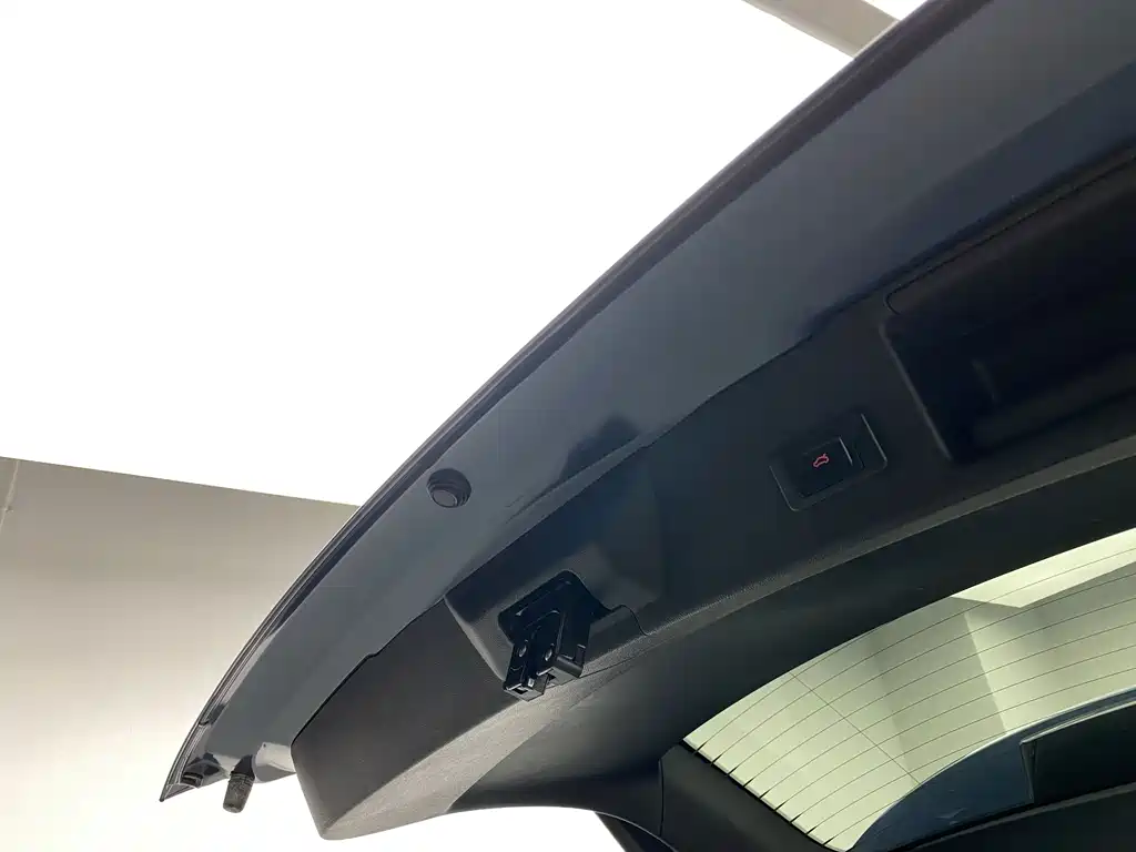 Ford Escape — миниатюра 15