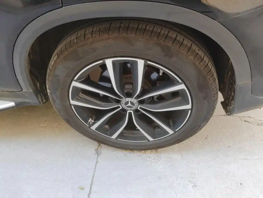 Mercedes-Benz GLC — миниатюра 6