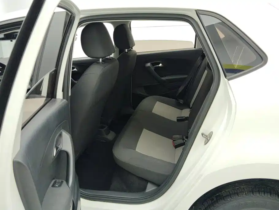 Volkswagen Polo — миниатюра 11
