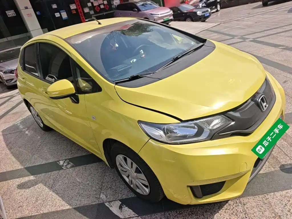 Honda Fit — миниатюра 4