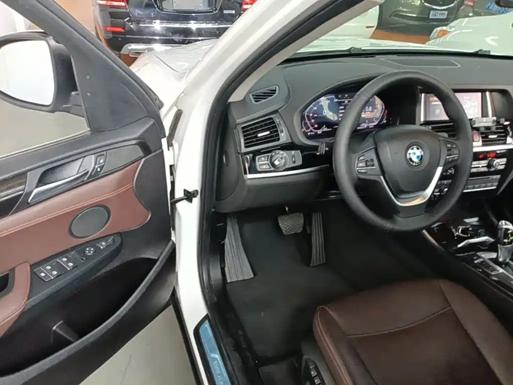 BMW X3 (Import) — миниатюра 16