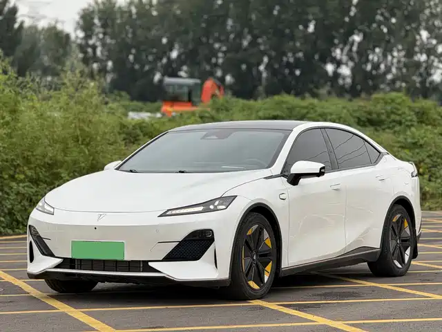 DARK BLUE CAR DARK BLUE SL03 2023