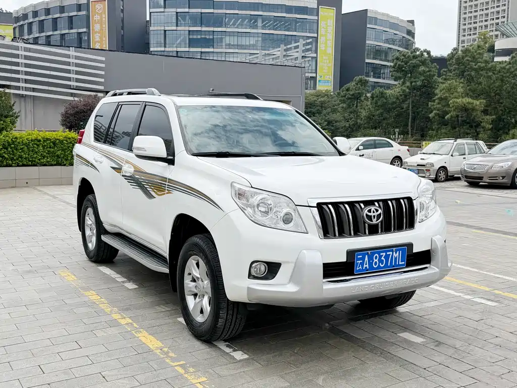 Toyota Prado — миниатюра 3
