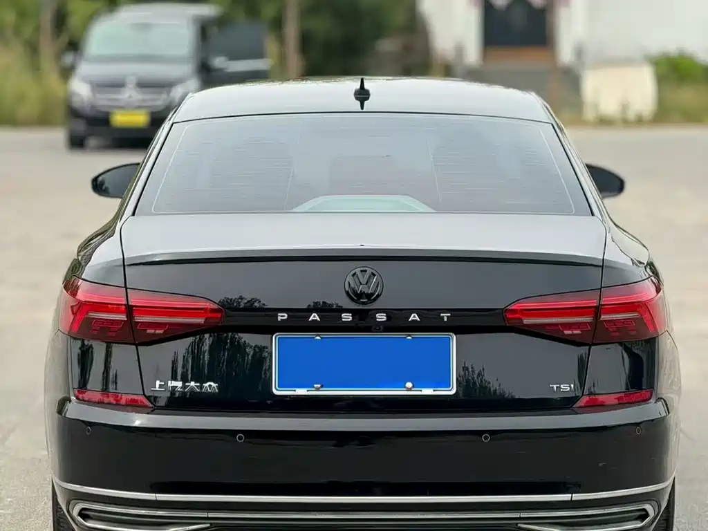 Volkswagen Passat — миниатюра 7