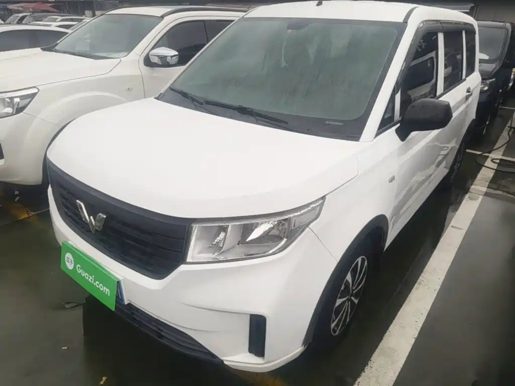 Wuling Hongguang PLUS — миниатюра 2