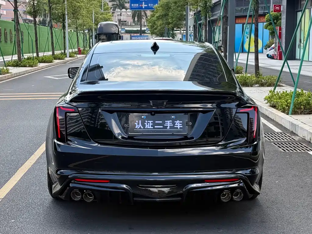 Cadillac CT5 — миниатюра 6