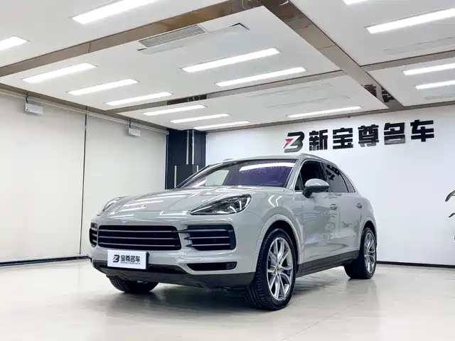 PORSCHE CAYENNE 2019
