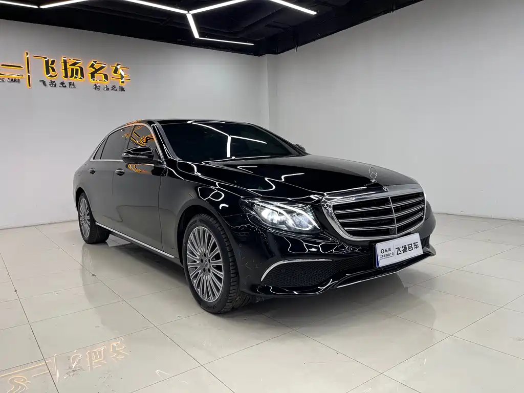 Mercedes-Benz E-Class — миниатюра 3
