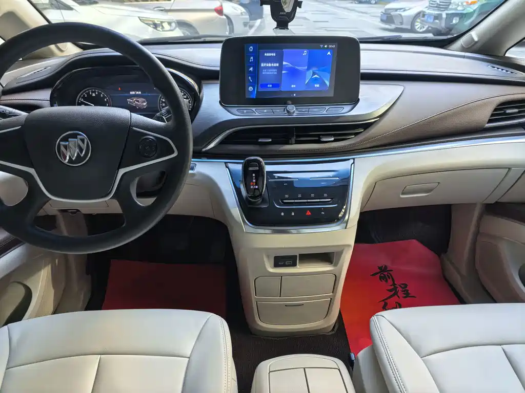 Buick GL8 — миниатюра 4