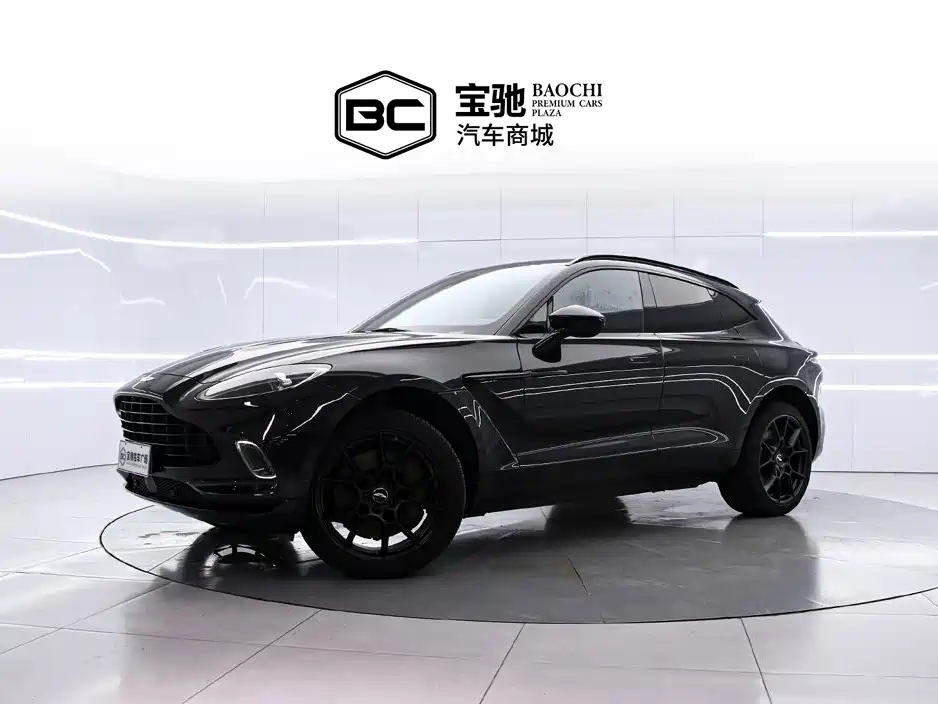 Aston Martin DBX