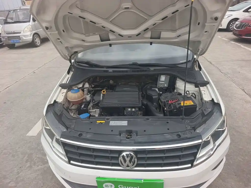 Volkswagen Jetta — миниатюра 20