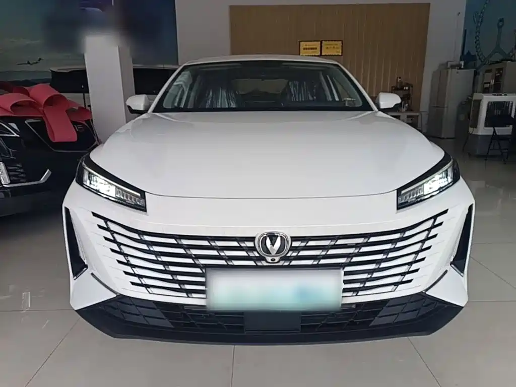 Changan EadoPHEV PHEV 2025 145KM