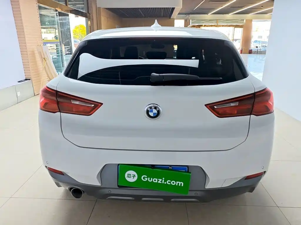 BMW X2 (Import) — миниатюра 6