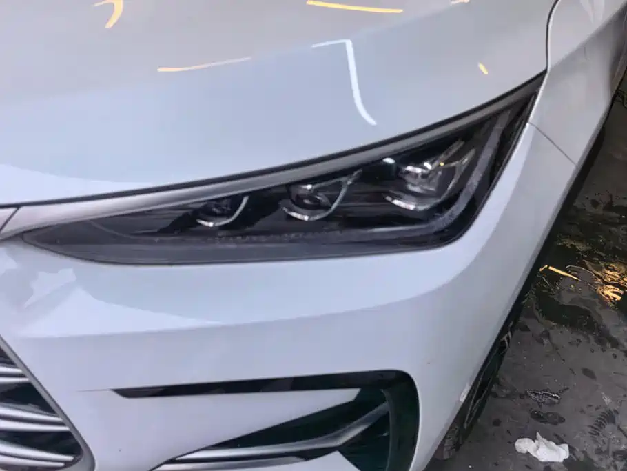 BYD Tang New Energy — миниатюра 5