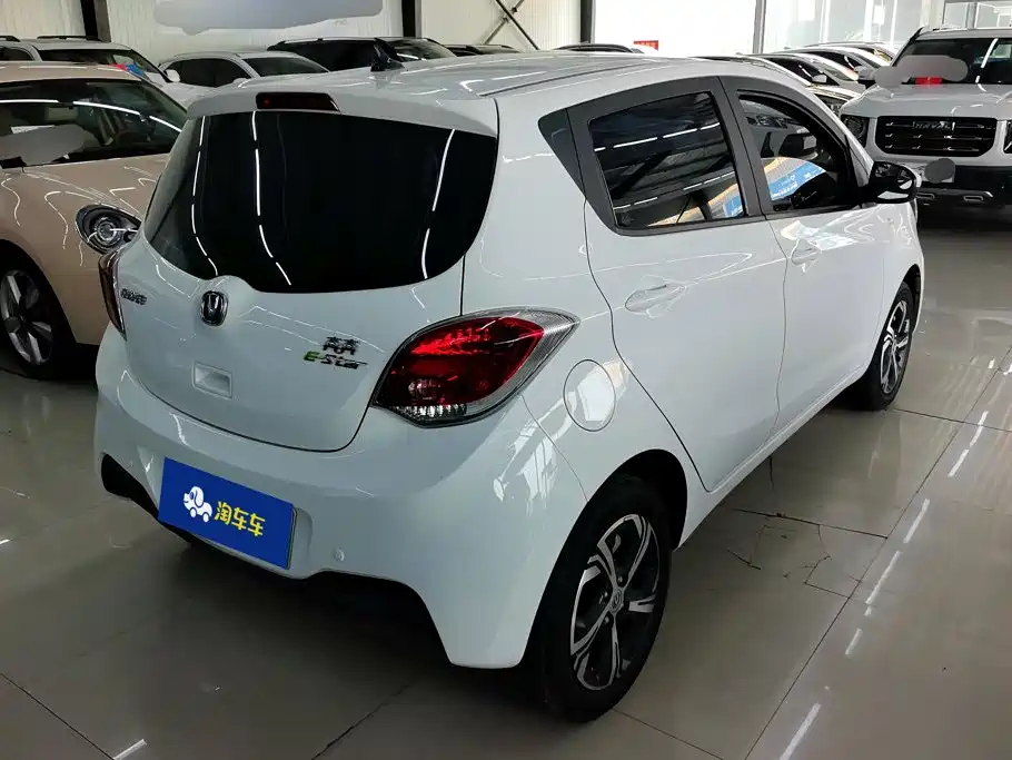 Changan Benben E-Star — миниатюра 3