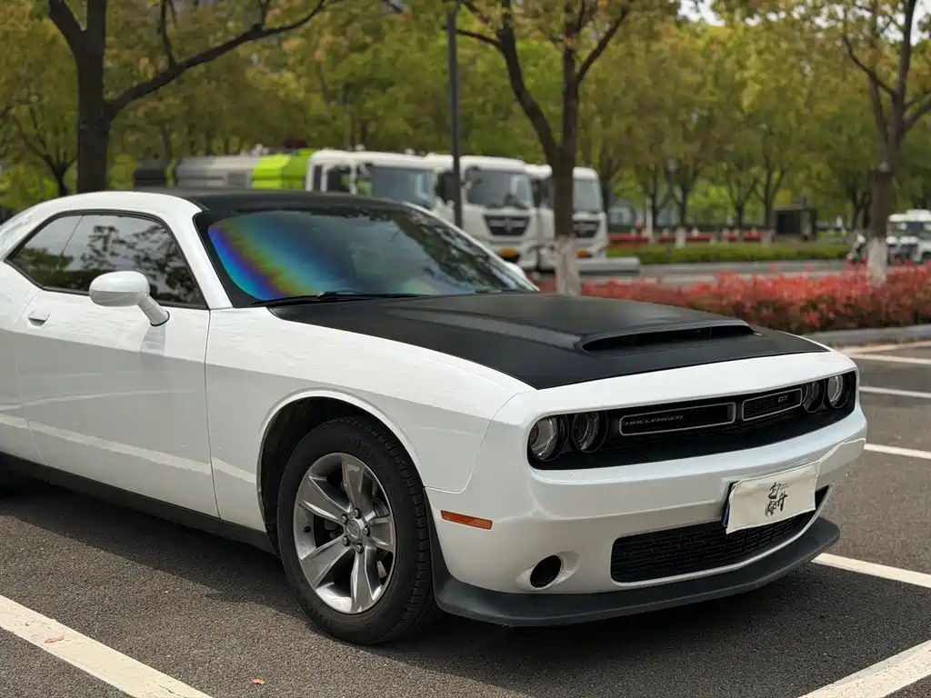 Dodge Challenger 2020 3.6L AT