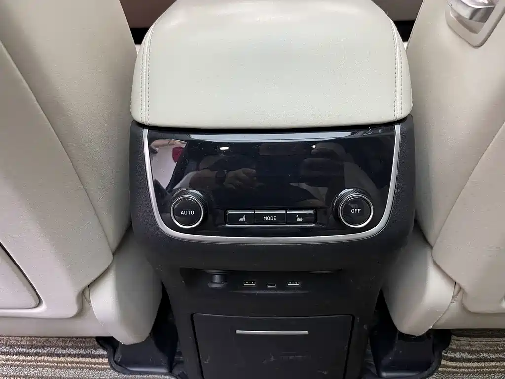 Li Auto Li ONE — миниатюра 22