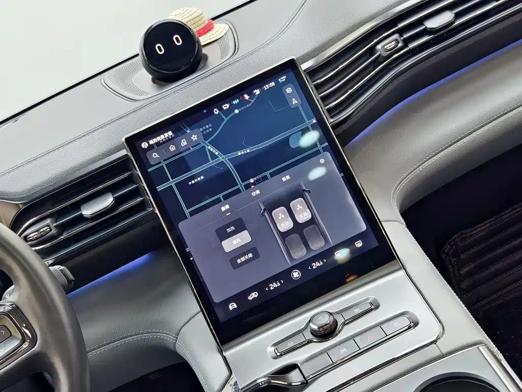 NIO ES6 — миниатюра 15