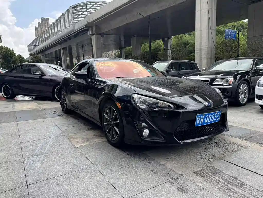 Subaru BRZ — миниатюра 3