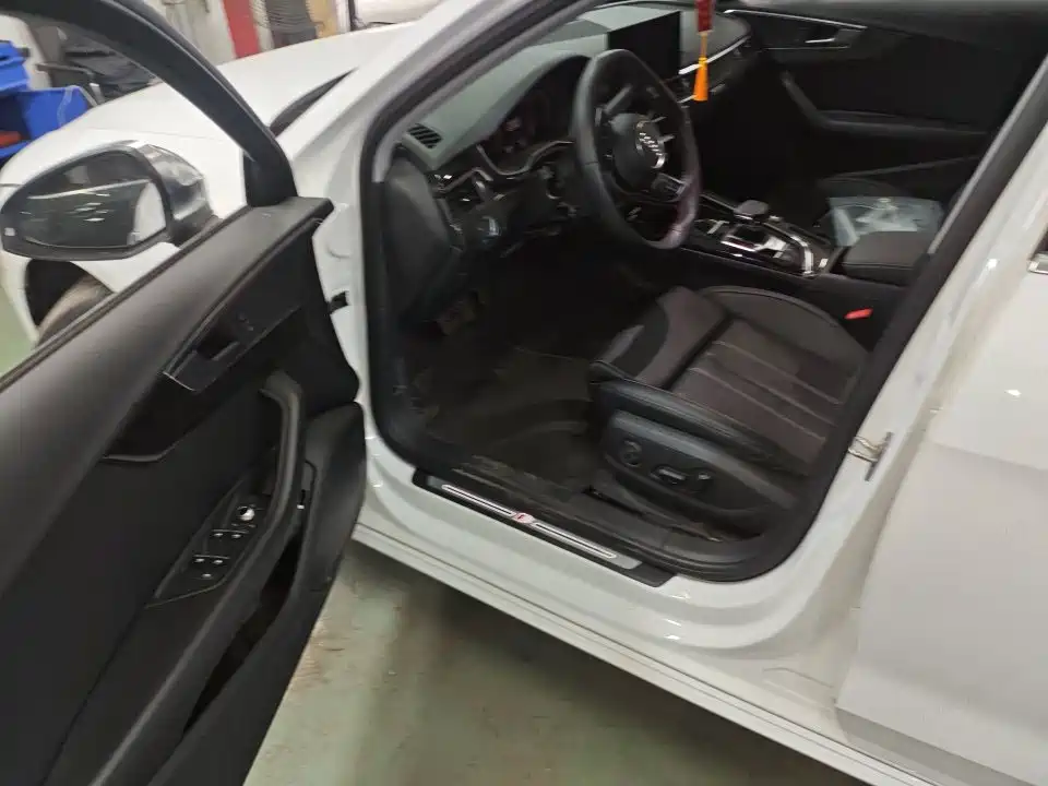 Audi A4L — миниатюра 7