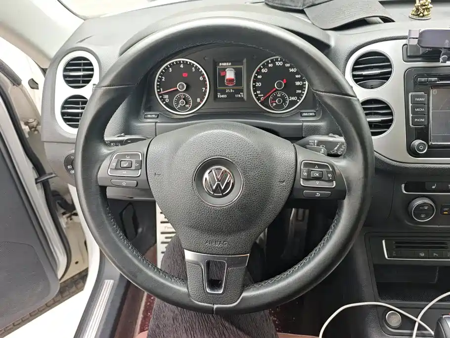 Volkswagen Tiguan — миниатюра 15