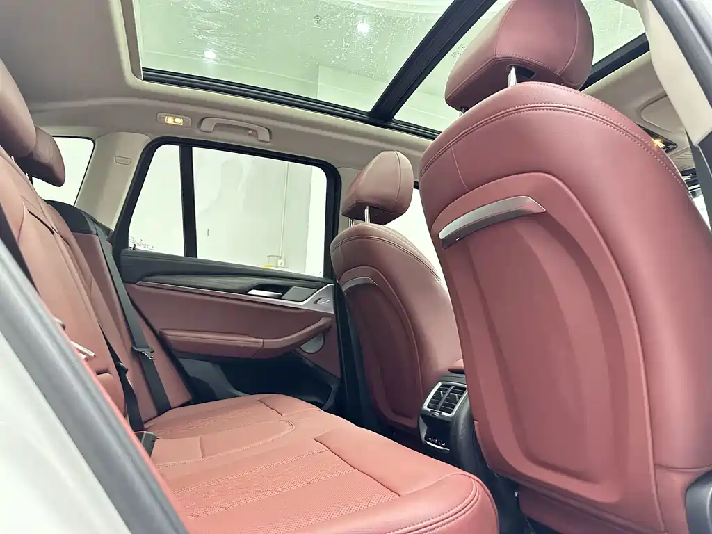 BMW X3 — миниатюра 14