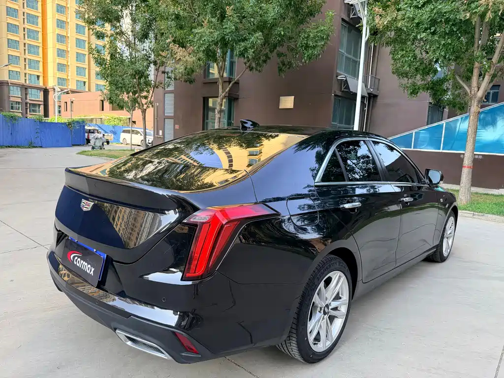 Cadillac CT4 — миниатюра 4