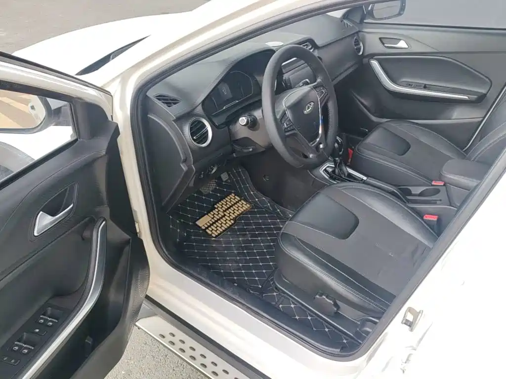 Chery Tiggo 3x — миниатюра 16