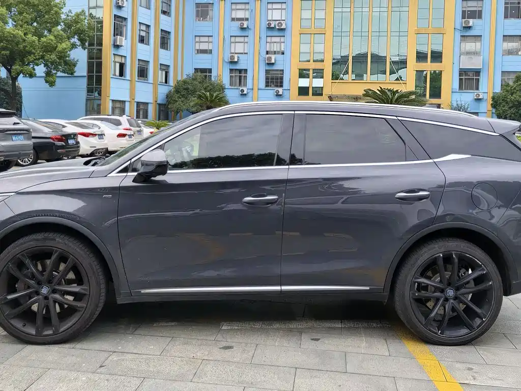 BYD Tang New Energy — миниатюра 2