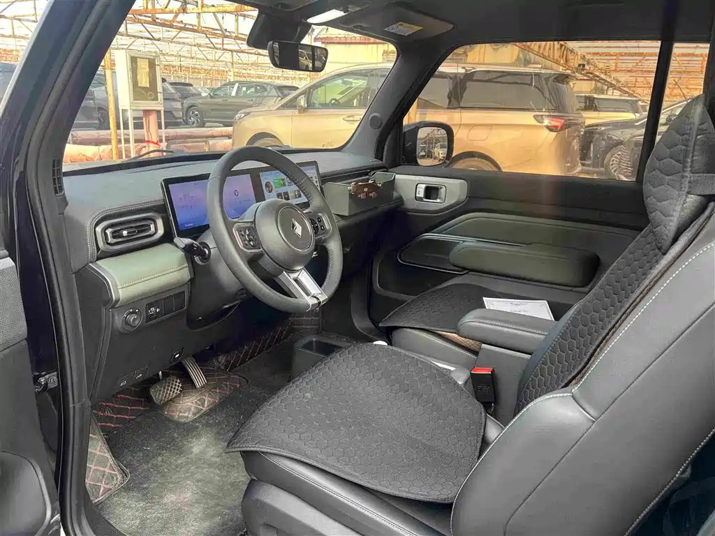 Baojun Yueye — миниатюра 8