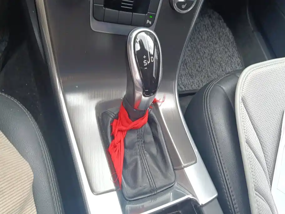Volvo XC60 (Import) — миниатюра 16