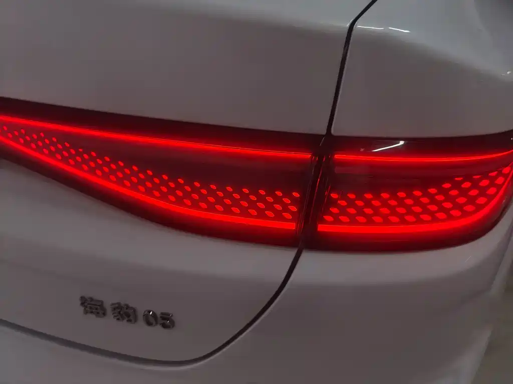 BYD Seal 05 DM-i — миниатюра 20