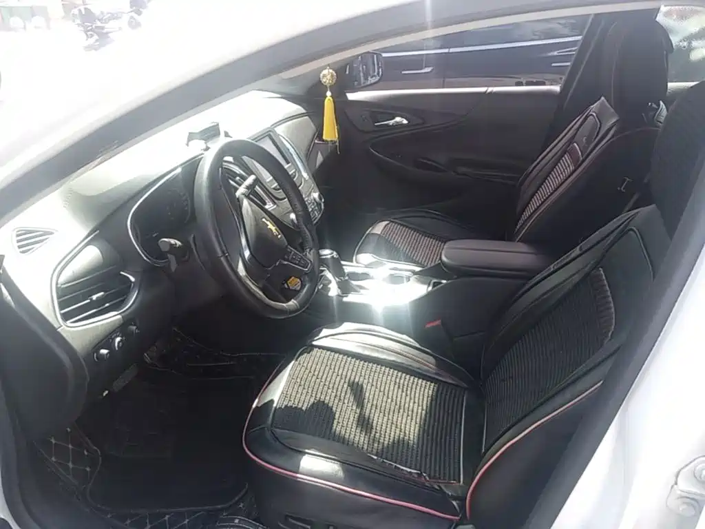 Chevrolet Malibu XL — миниатюра 15