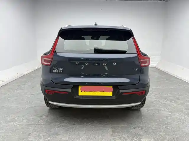 Volvo XC40 — миниатюра 3