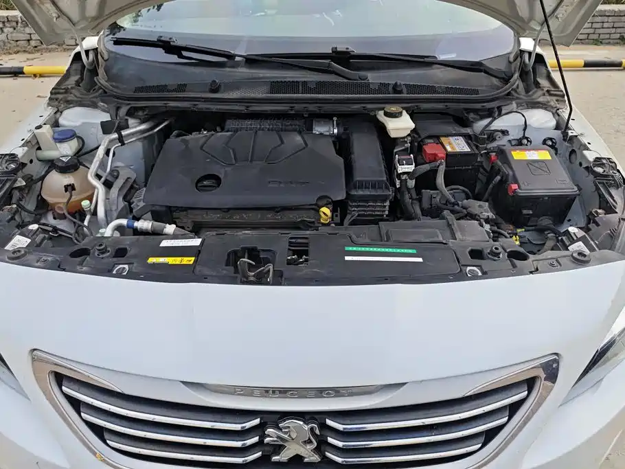 Peugeot 408 — миниатюра 10