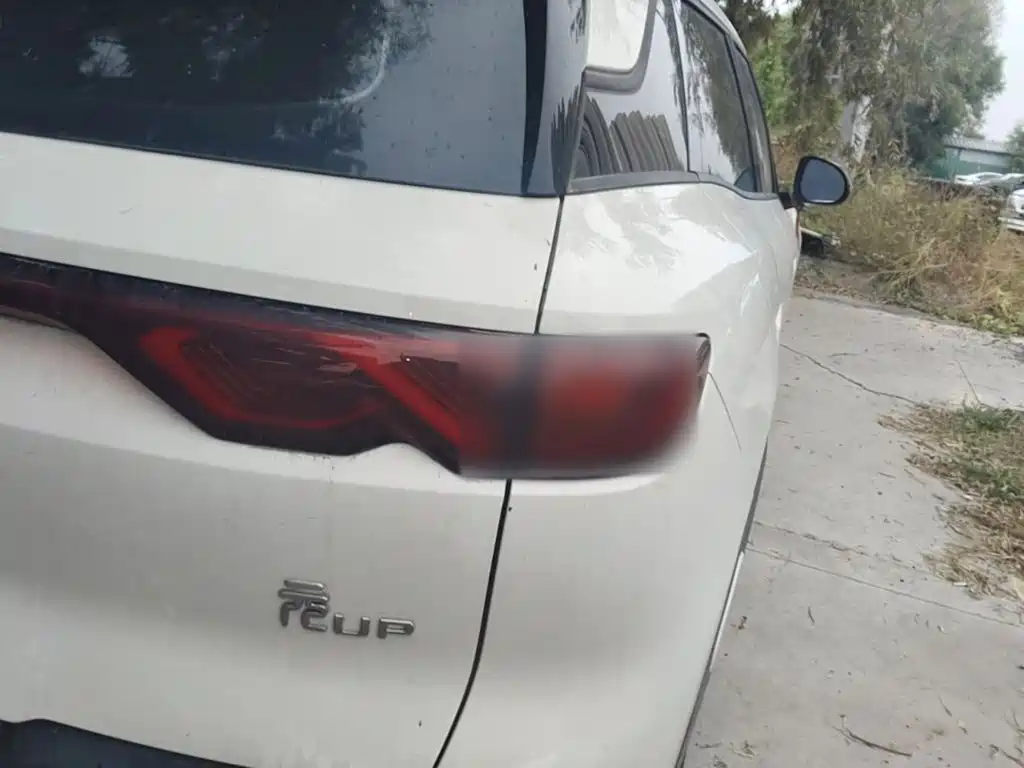 BYD Yuan UP — миниатюра 8