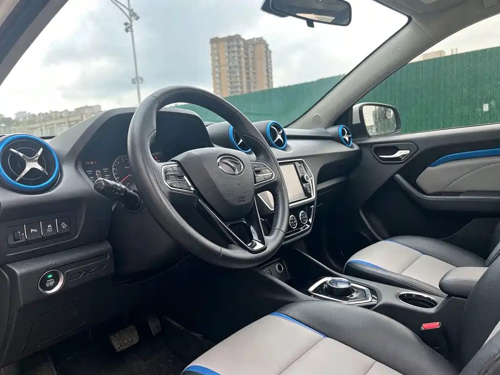 Soueast DX3 EV — миниатюра 9