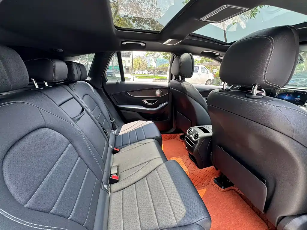 Mercedes-Benz GLC — миниатюра 8