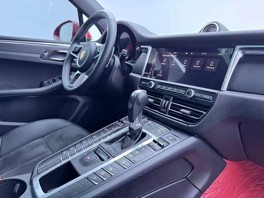 Porsche Macan — миниатюра 14